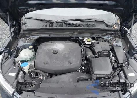 2019 Volvo Xc40 T5 Inscription из США, поврежденный, VIN YV4162UL8K2111354